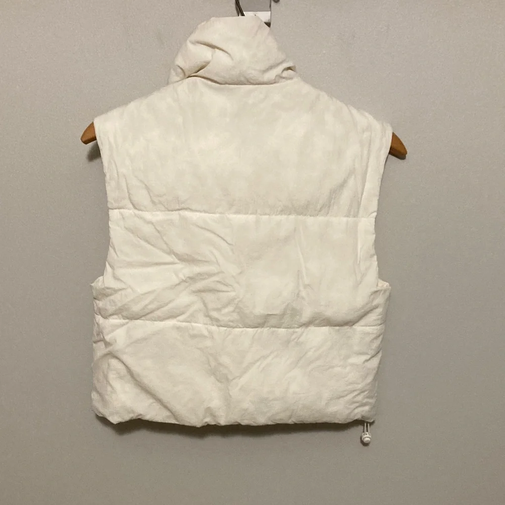 Love Tree Cream Puffer Vest with Bows, Size Small - Picture 8 of 10